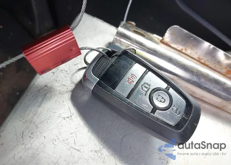 2021 Ford Explorer Xlt z USA, uszkodzony, nr VIN 1FMSK7DH2MGC49999